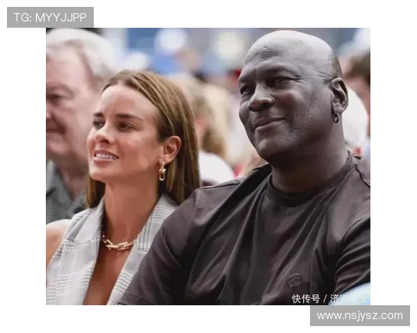 足球球星豪华生活背后的巨额开销揭秘与奢华消费分析