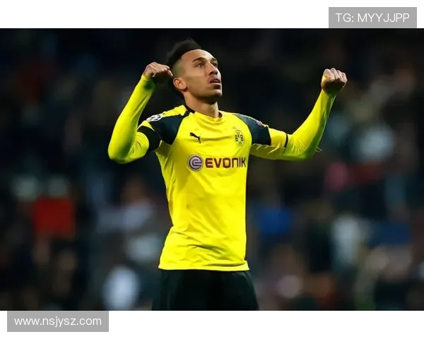 运动型足球球星的诞生与影响：从早期历史到现代巨星的崛起与发展